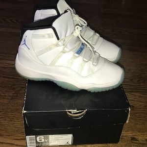 Jordan 11 Retro BG